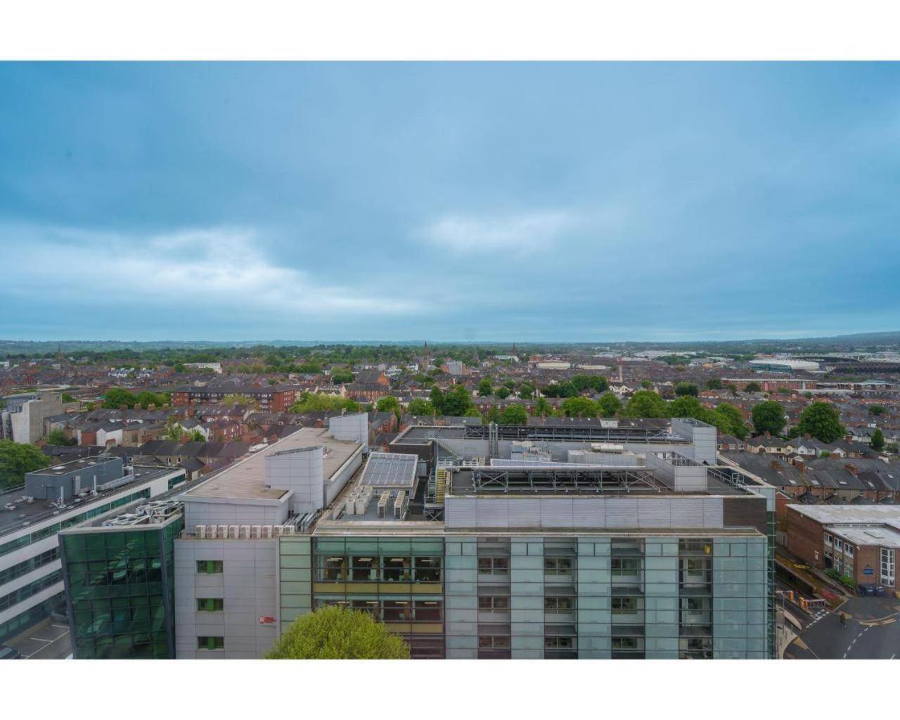 Central Belfast Apartments Jubilee Heights 외부 사진